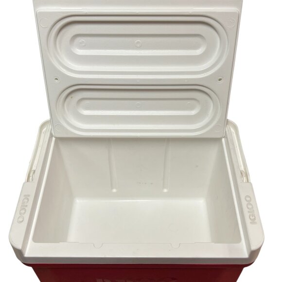 Igloo Laguna 9-Quart Hard Cooler Red & White 13 Twelve-Ounce Cans Cool Riser USA - Picture 9 of 9
